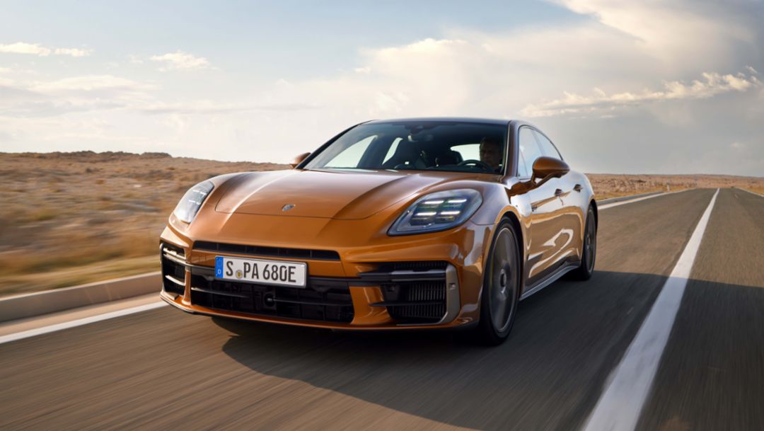 Panamera Turbo E-Hybrid, 2023, Porsche AG