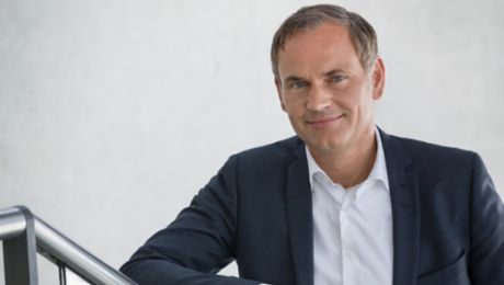 奥博穆：“团结使我们无往不利”