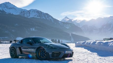Porsche 718 Cayman GT4 RS: impulsado por e-fuel