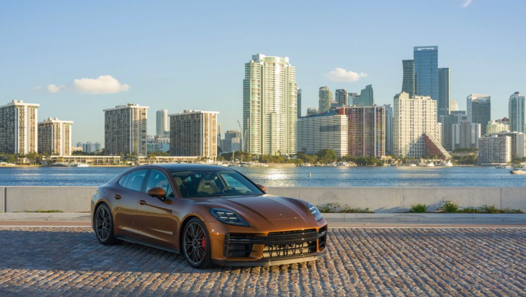 El Porsche Panamera es reconocido como el 