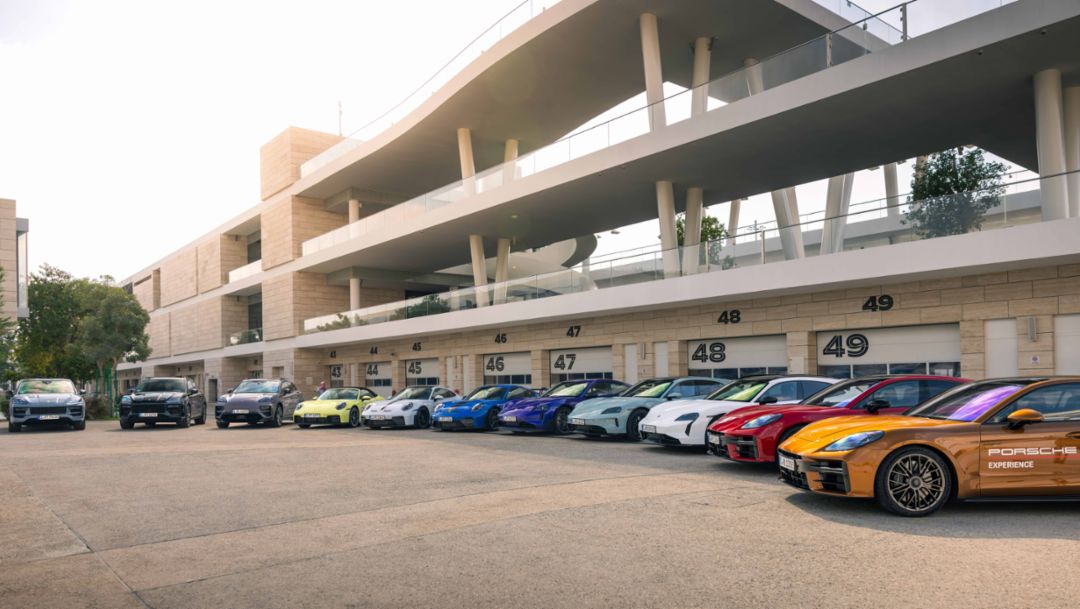 Porsche World Road Show Qatar 2026 arrives at Lusail International Circuit