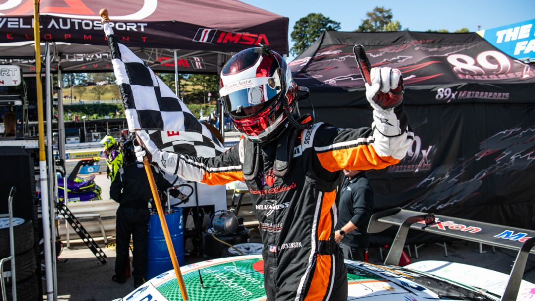 Dickinson Reclaims Top Spot in Porsche Carrera Cup North America Points