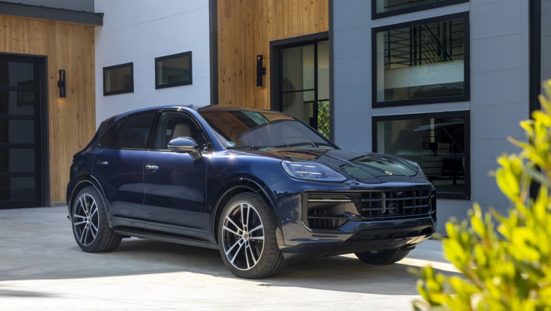 Porsche Cayenne GTS - Algarve Blue Metallic 