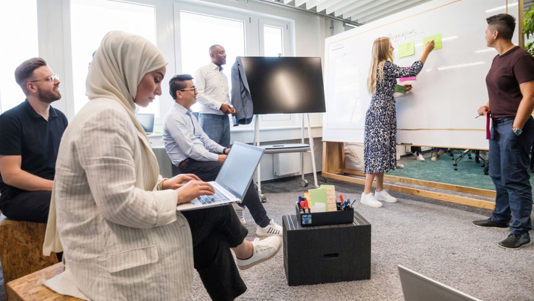 Perspektivenvielfalt, 2023, Porsche AG