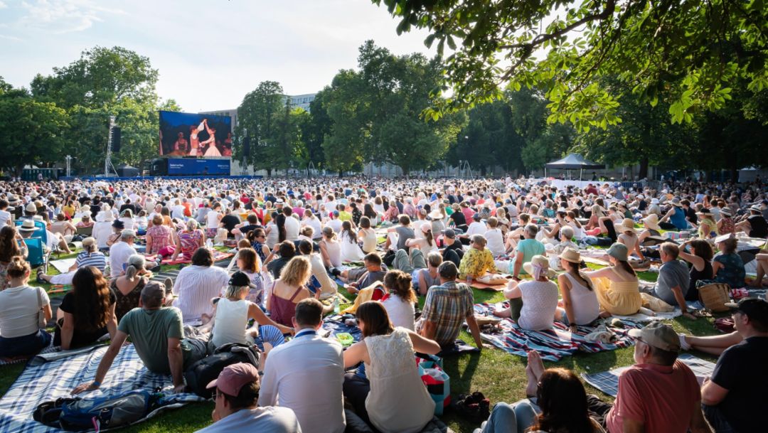 Porsche präsentiert Ballett im Park 2025
