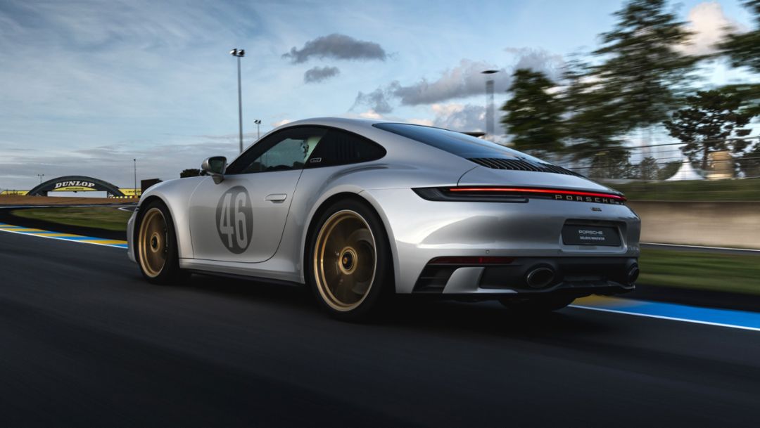 911 Carrera GTS Le Mans Centenaire Edition : la création 100 % française qui rend hommage au centenaire des 24 Heures du Mans.