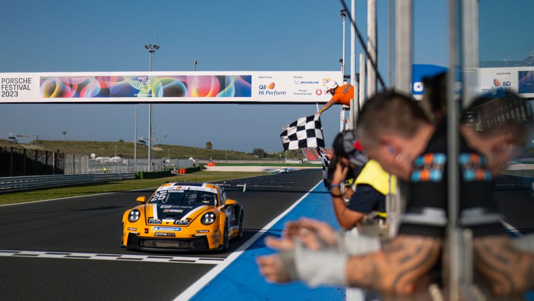 Rush finale per la Porsche Carrera Cup Italia, i titoli 2023 si decidono a Imola