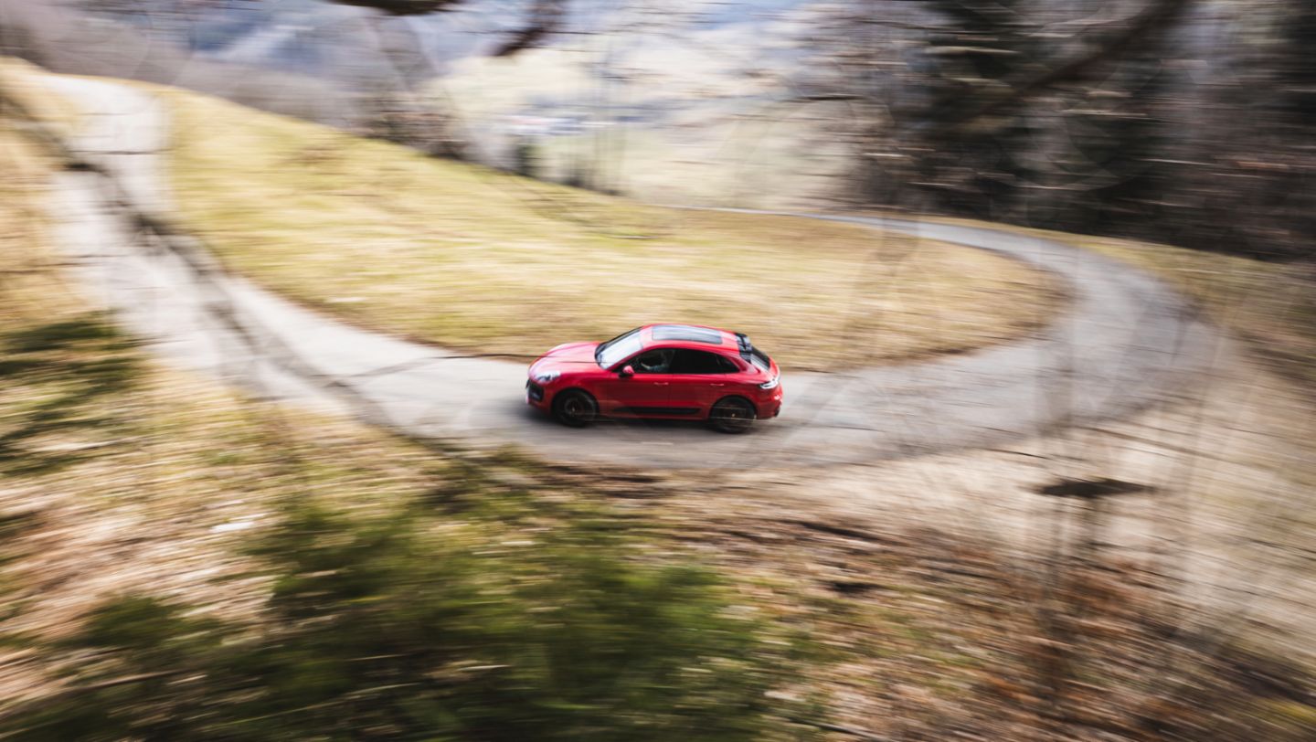Macan GTS, Scheltenpass, 2022, Porsche Schweiz AG
