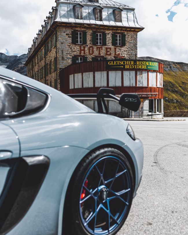 718 Cayman GT4 RS , Swiss Roads, 2024, Porsche Schweiz AG