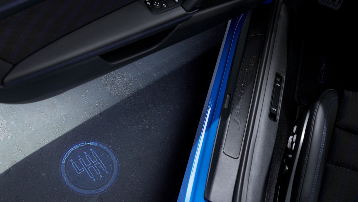 2025 Porsche 911 Carrera T