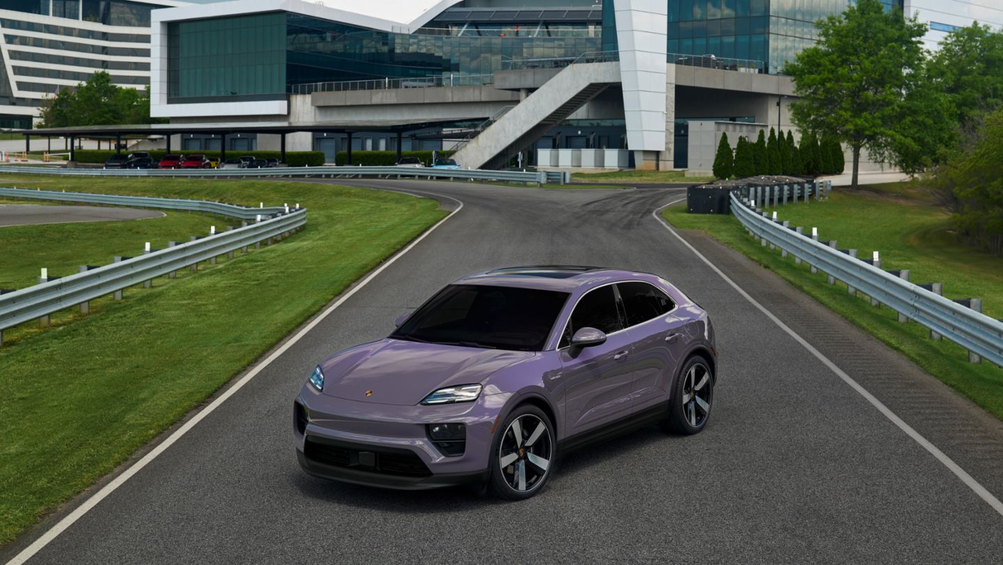 Porsche Experience Centers welcome the new Macan Electric to the track