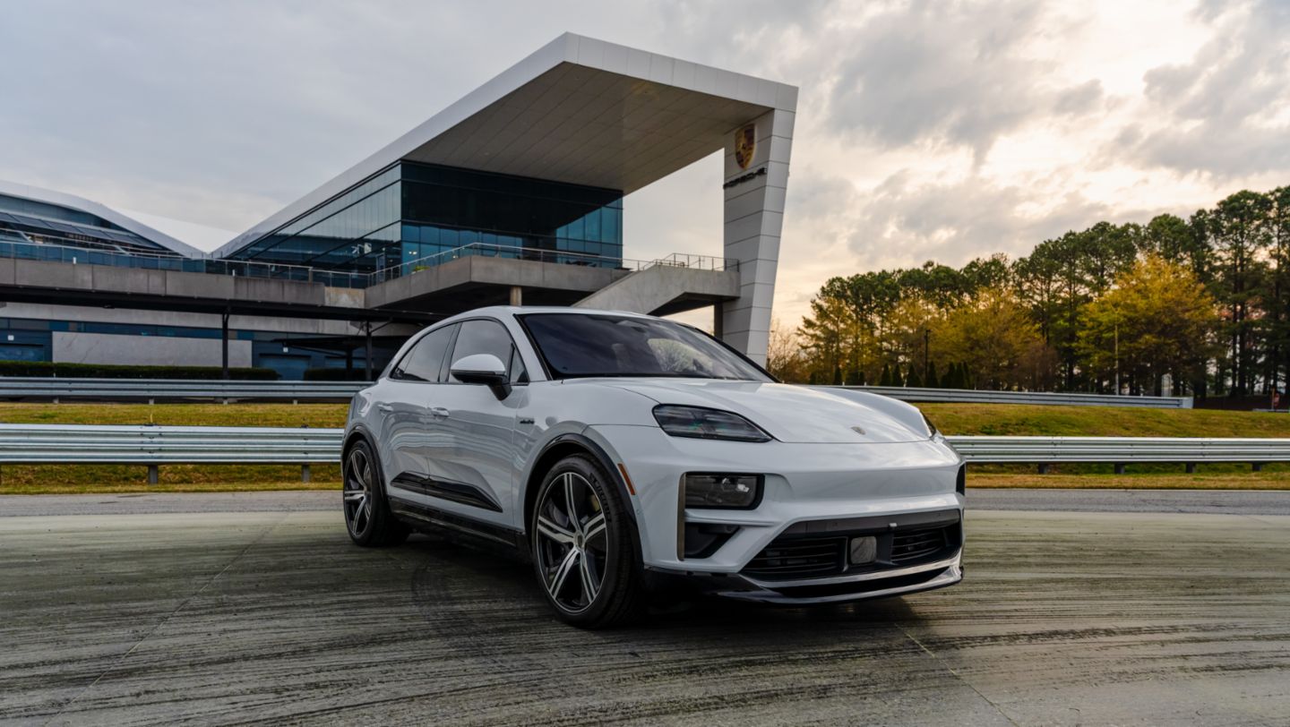 Porsche Experience Centers welcome the new Macan Electric to the track