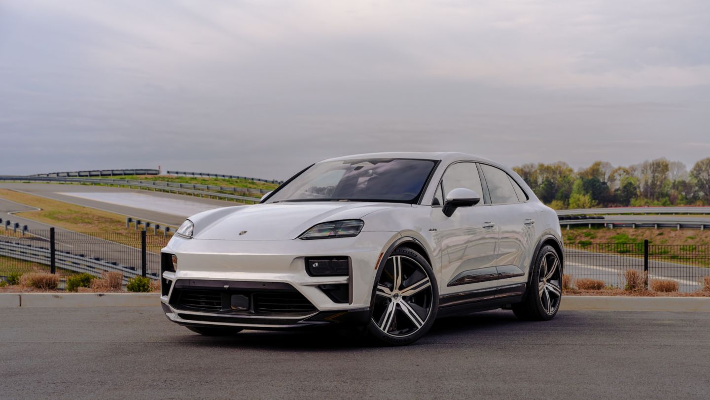Porsche Experience Centers welcome the new Macan Electric to the track