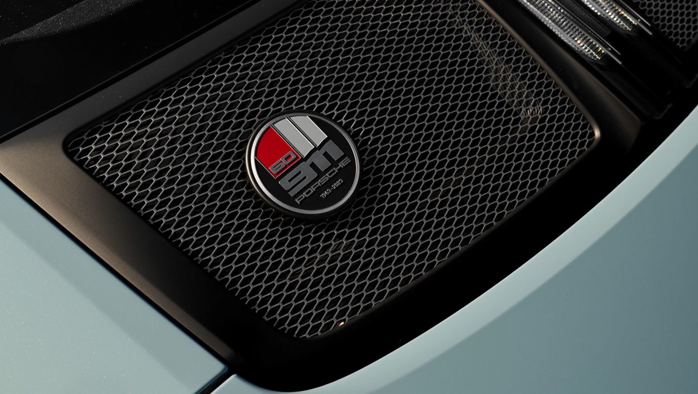 Porsche and RM Sotheby’s to auction rare 911 S/T to support the American Red Cross 