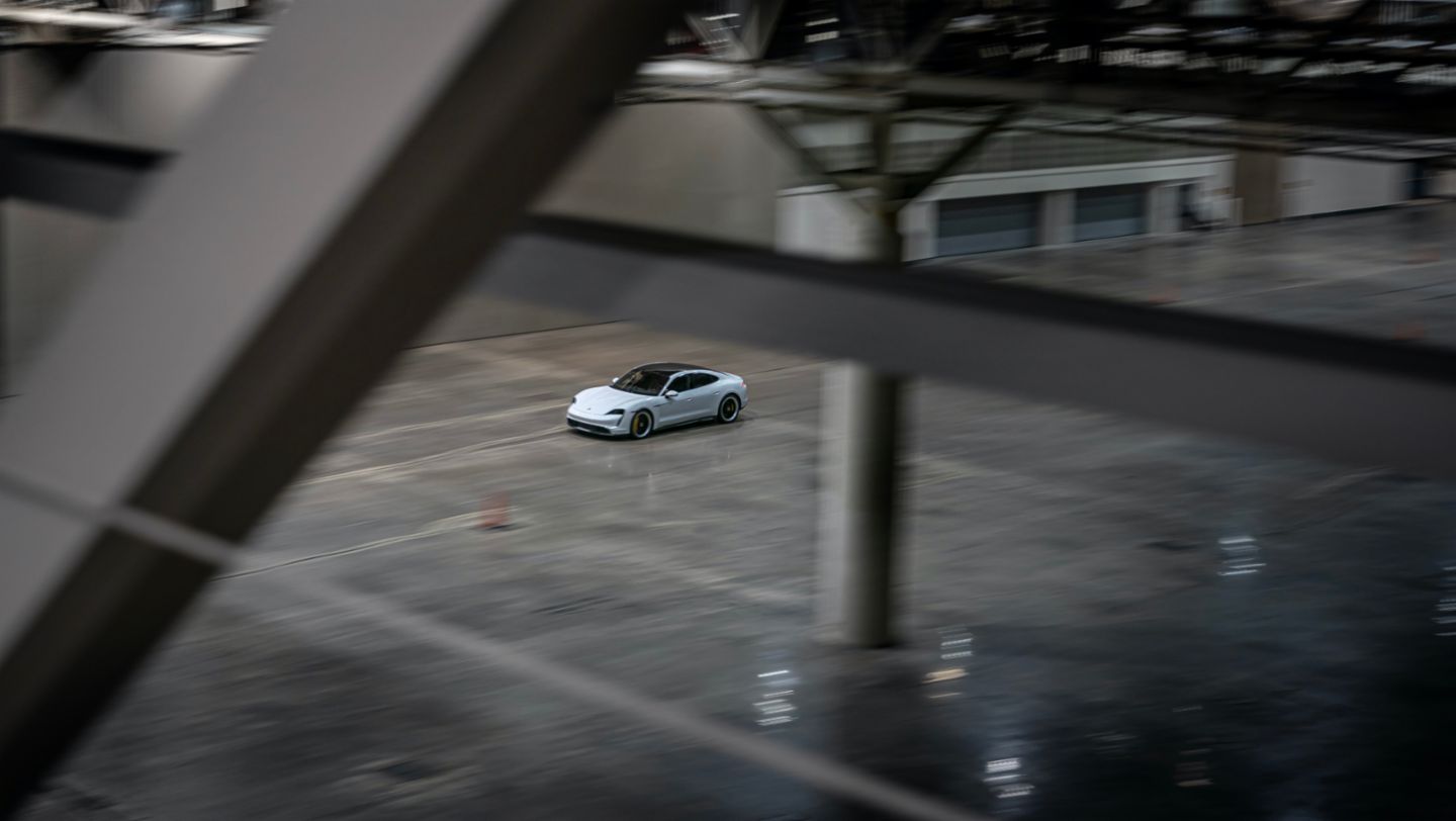 Taycan Turbo S, 2021, Porsche AG