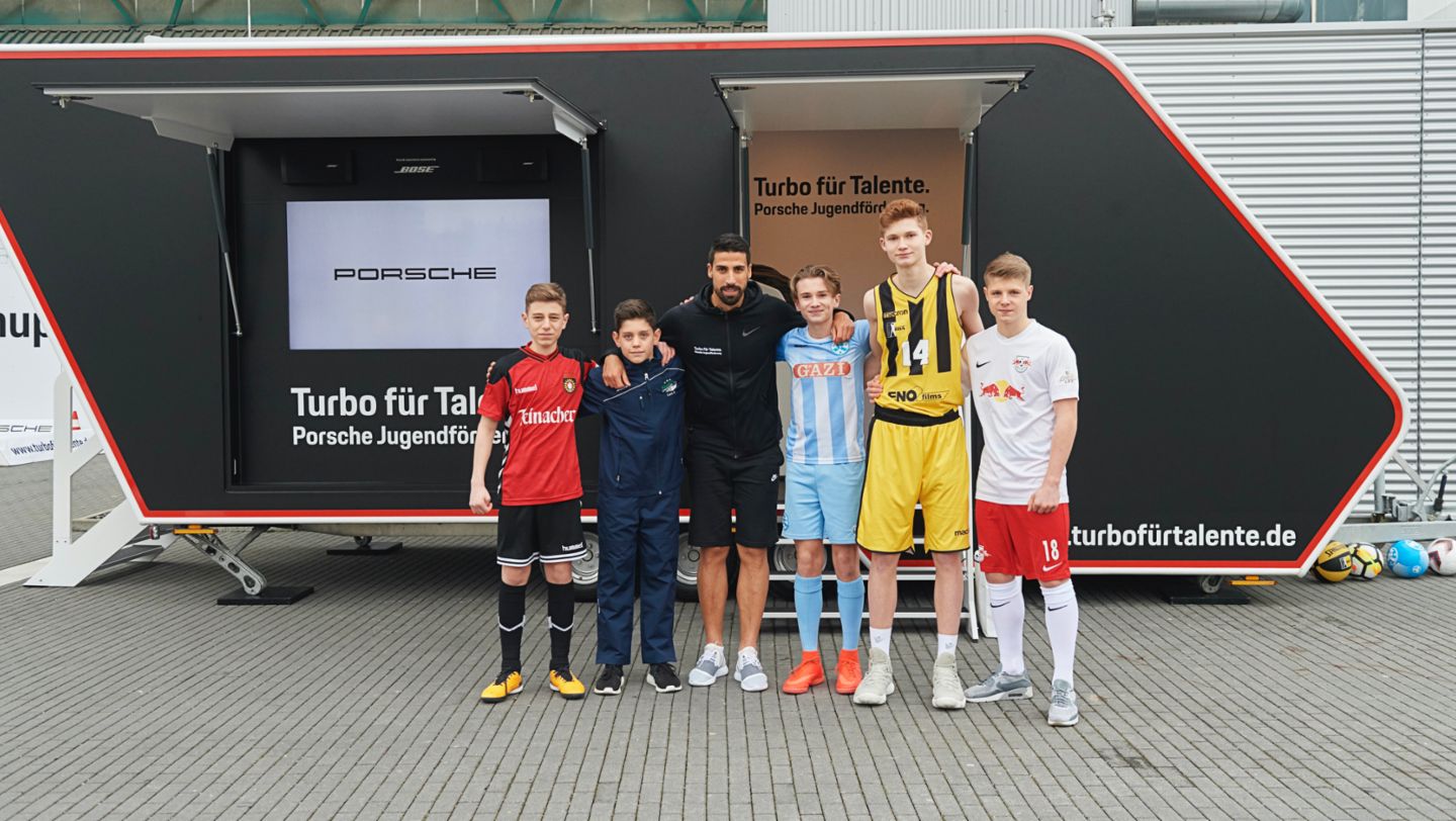 Sami Khedira, 2021, Porsche AG