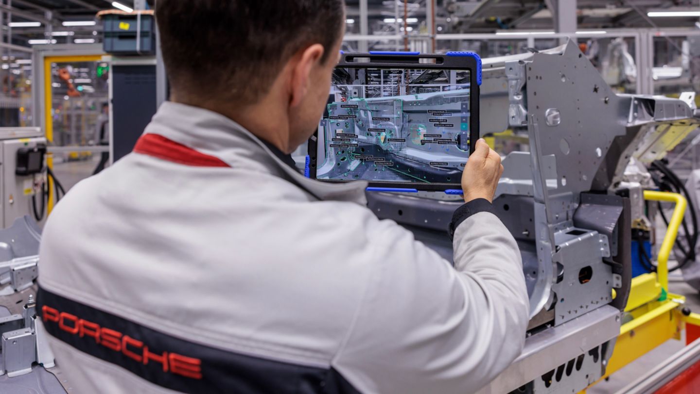 Body construction facility, Porsche plant Leipzig, 2024, Porsche AG