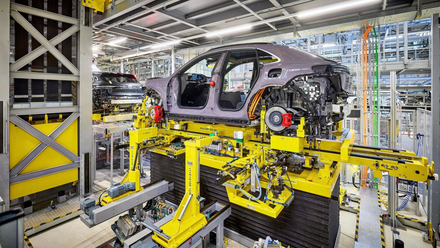 Assembly, Porsche plant Leipzig, 2024, Porsche AG
