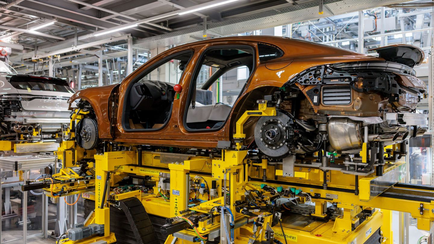 Assembly, Porsche plant Leipzig, 2024, Porsche AG